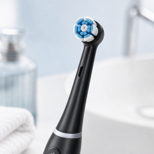 Oral-B iO Series 2 Gentle Clean Sensitive Toothbrush Black Image 2 product image